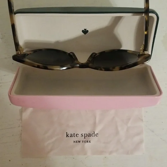 Kate Spade Sunglasses - Picture 6 of 6